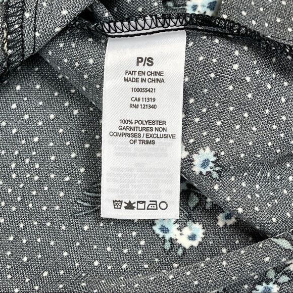 NWT Dynamite Crew Neck Flare Dress Long Sleeved Black Floral Women's Size Small - Picture 5 of 9